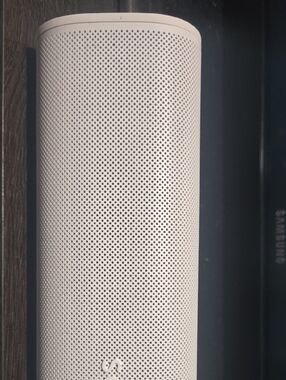 SONOS ROAM Bluetooth Speaker Great Condition . Payed 200 For It .